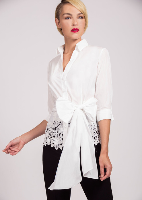 camisas blancas con puntillas
