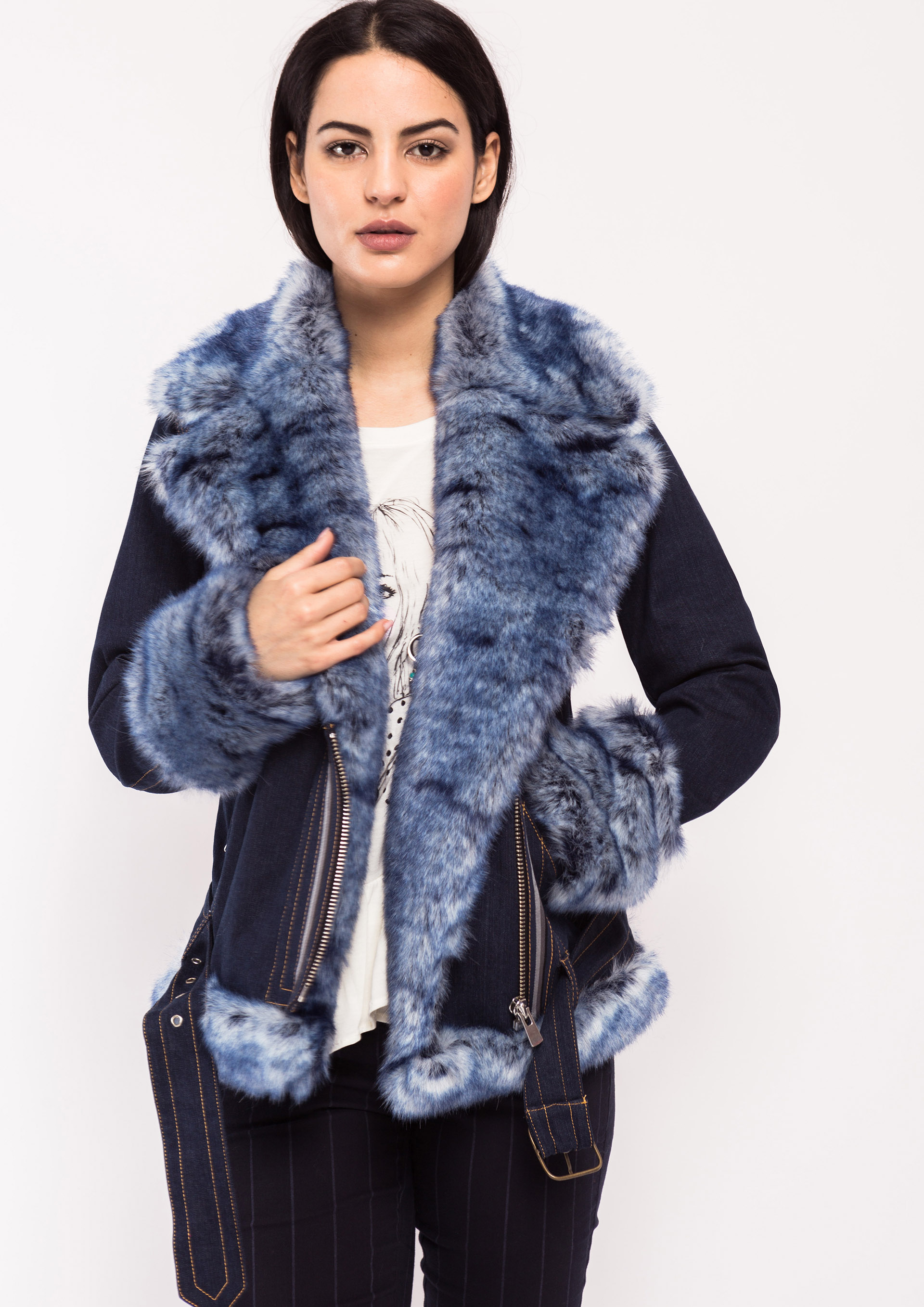 Denim jacket with fur