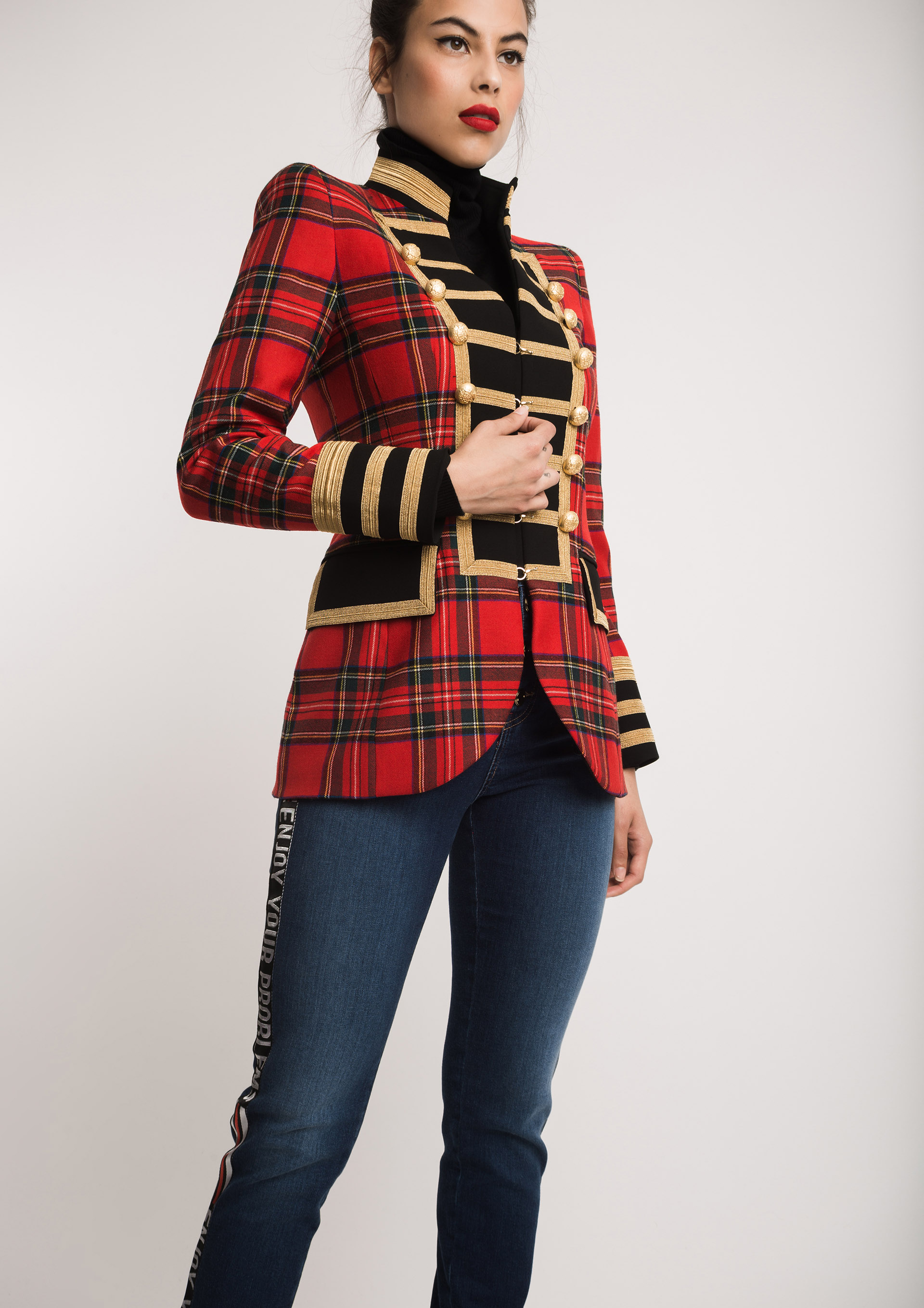 Fitted tartan jacket.