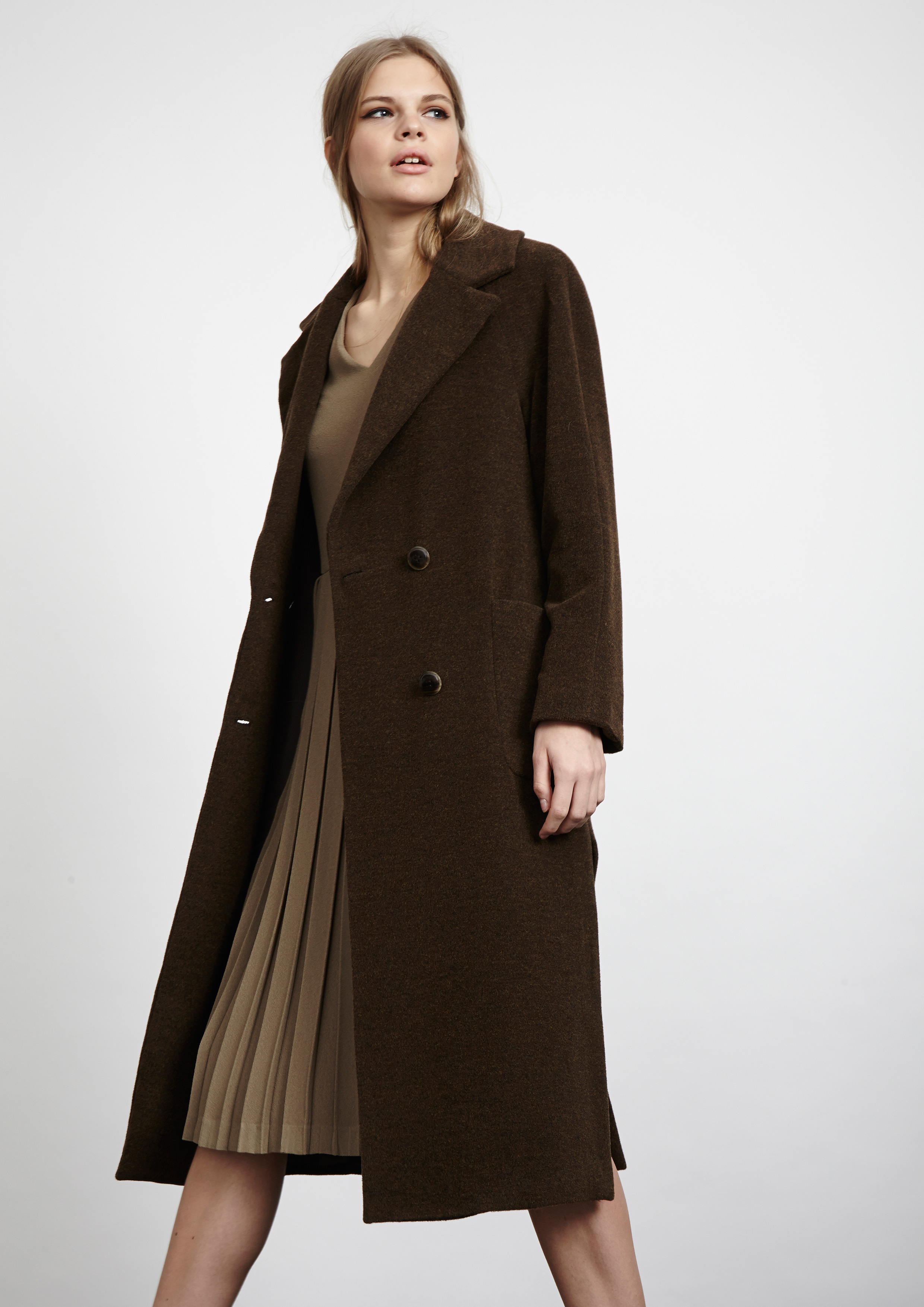 Long coat in khaki