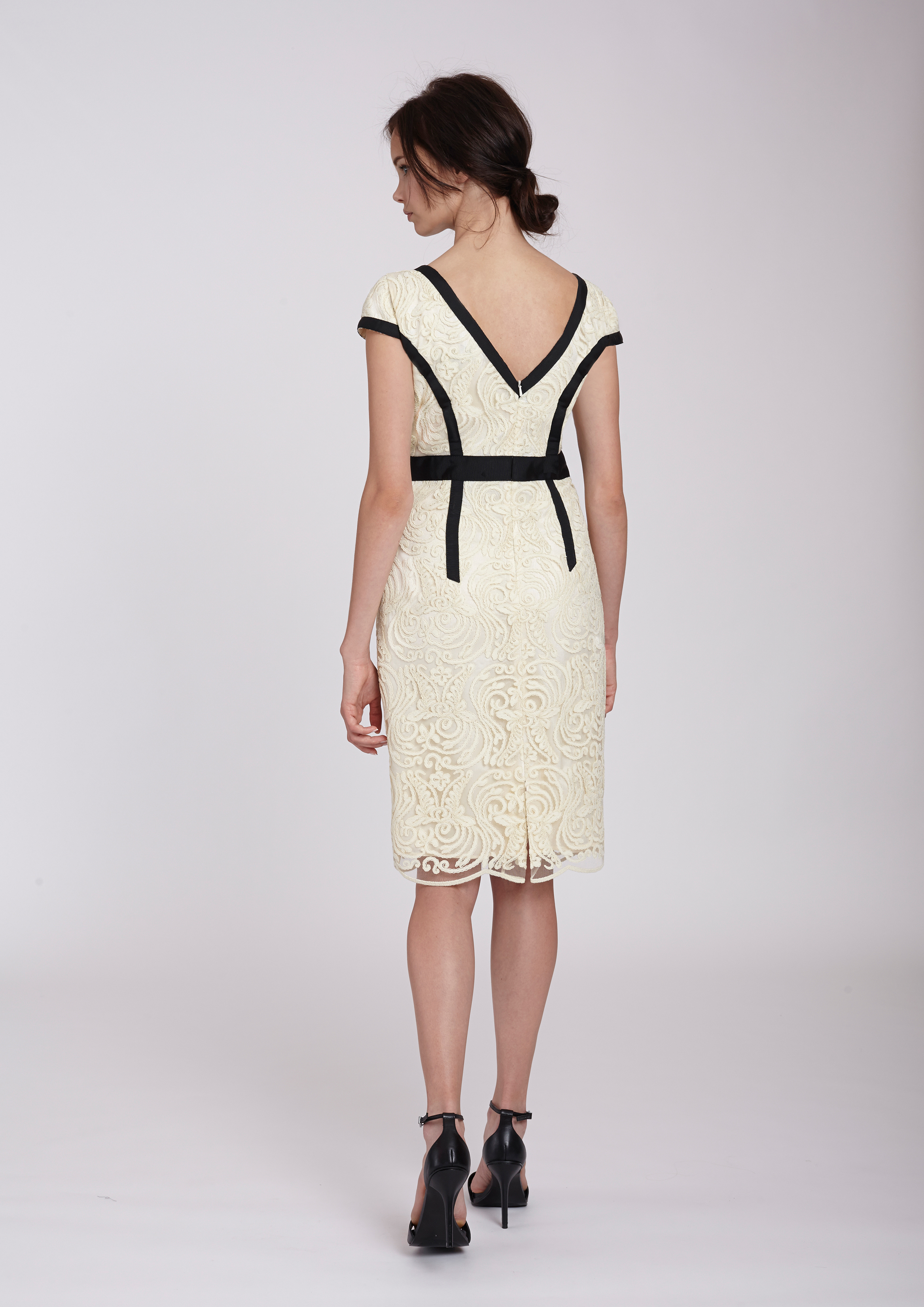 sequence straight gown styles