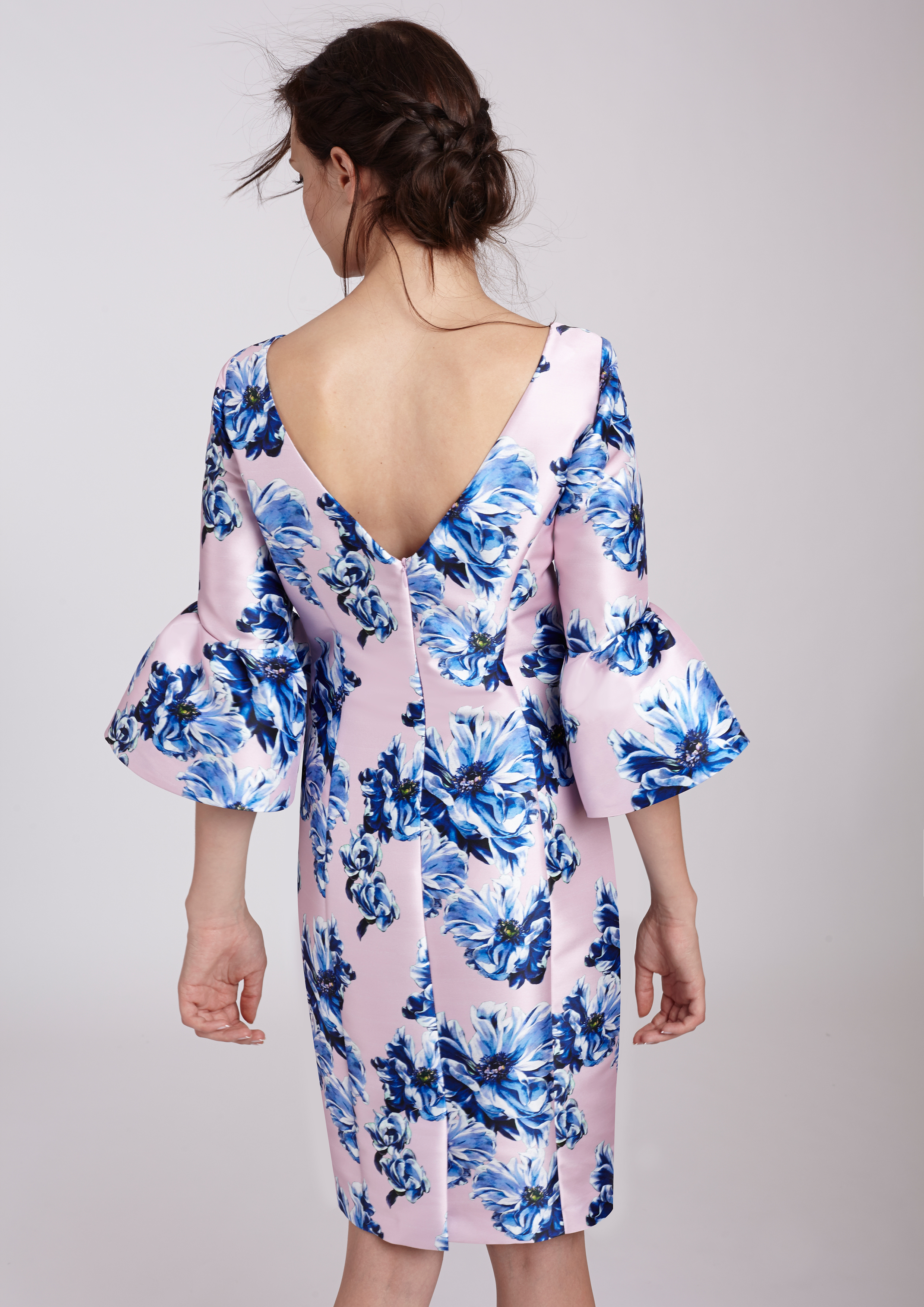 Printed dress with three-quarter length sleeves