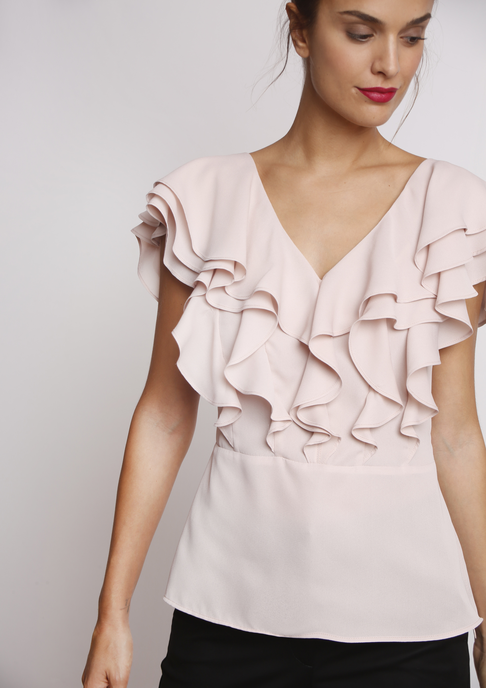 Blusa fiesta de volantes nude