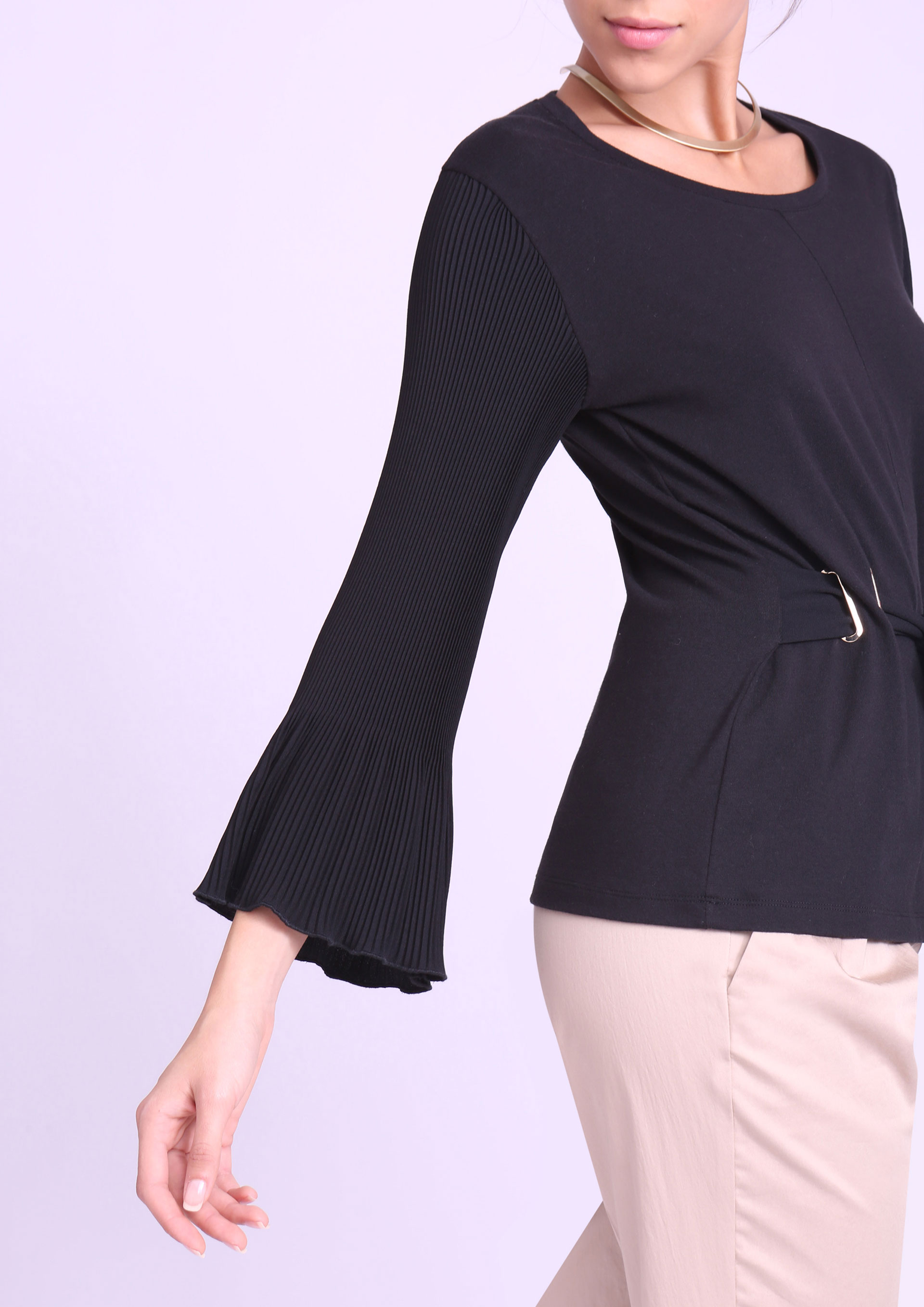 Black bell sleeve Tshirt