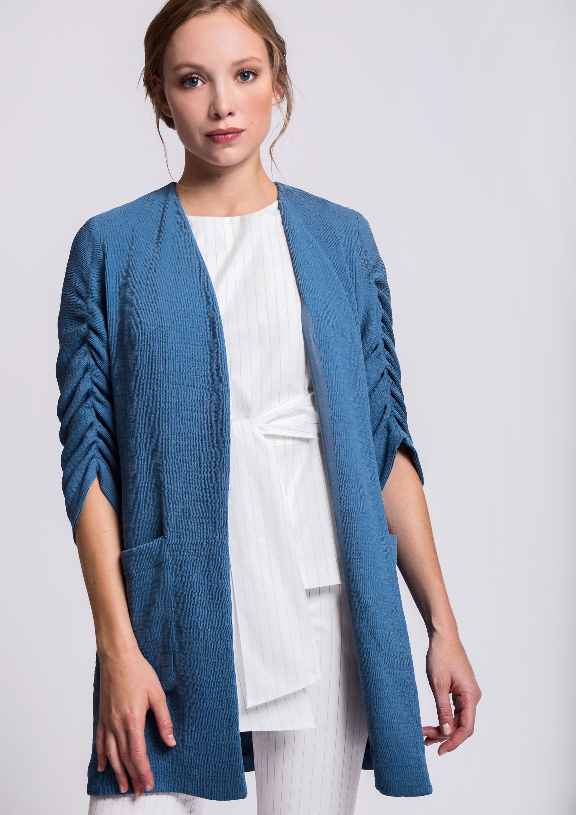 Long cardigan in blue
