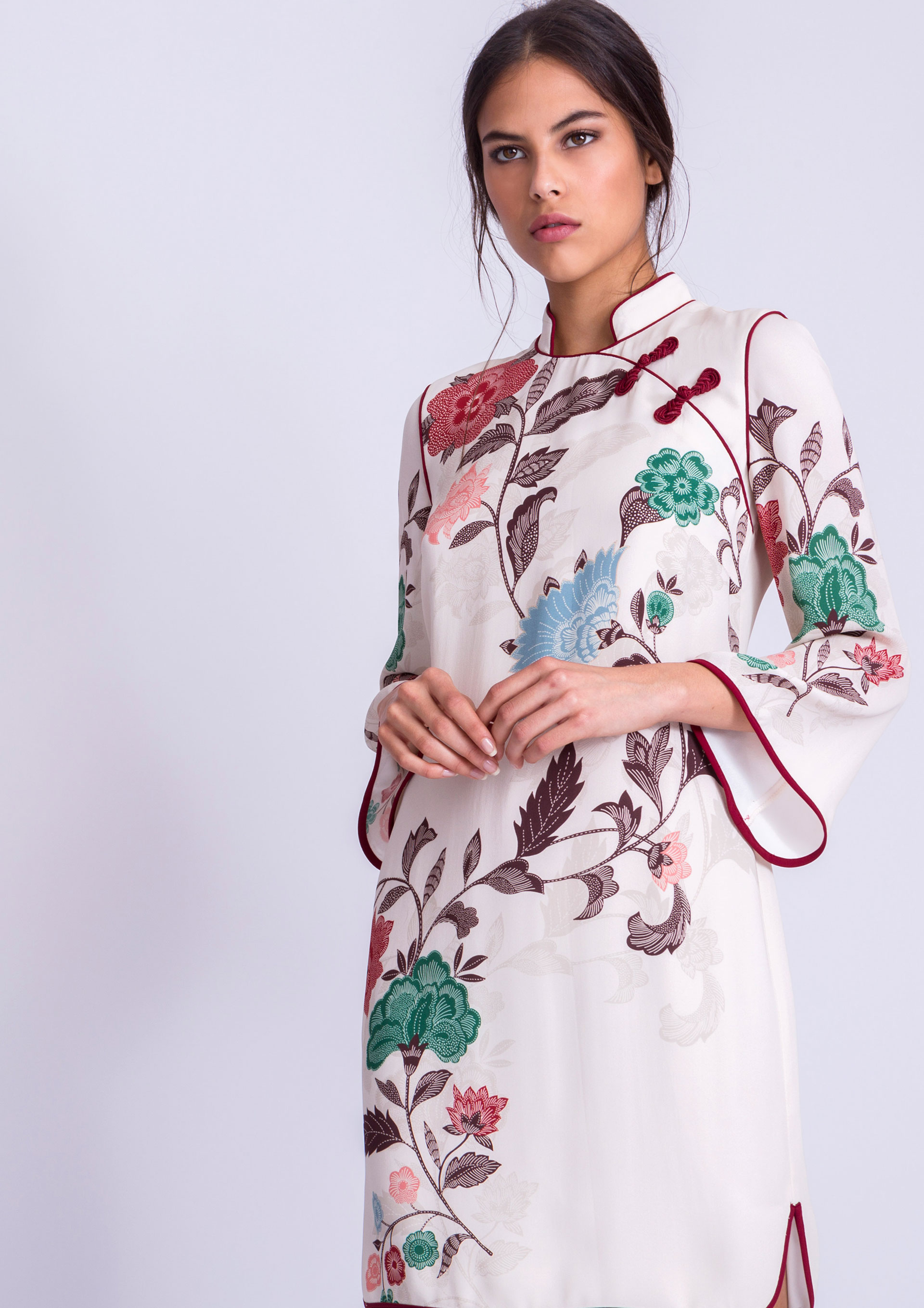 Oriental print dress in ecru