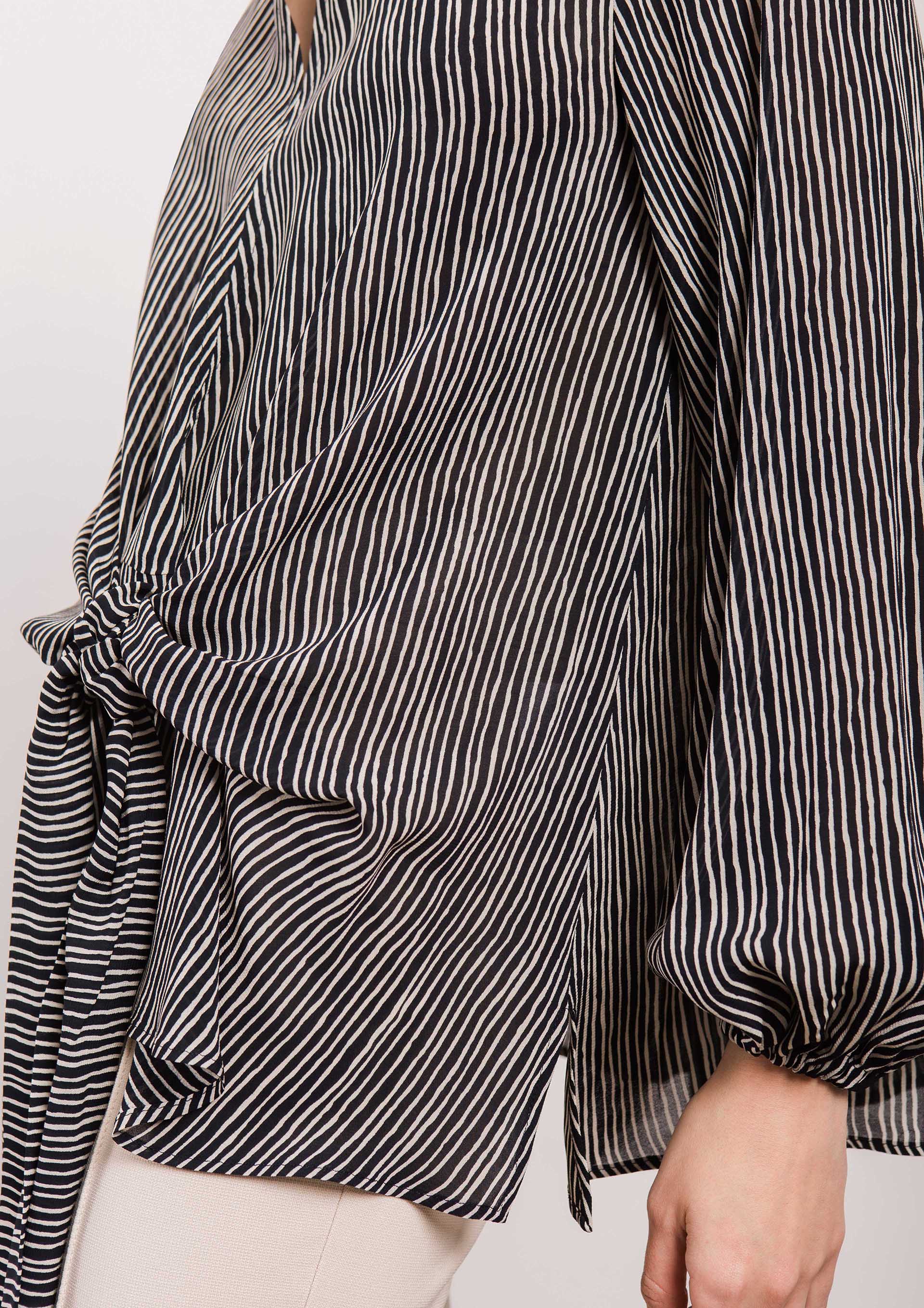 Fluid striped blouse
