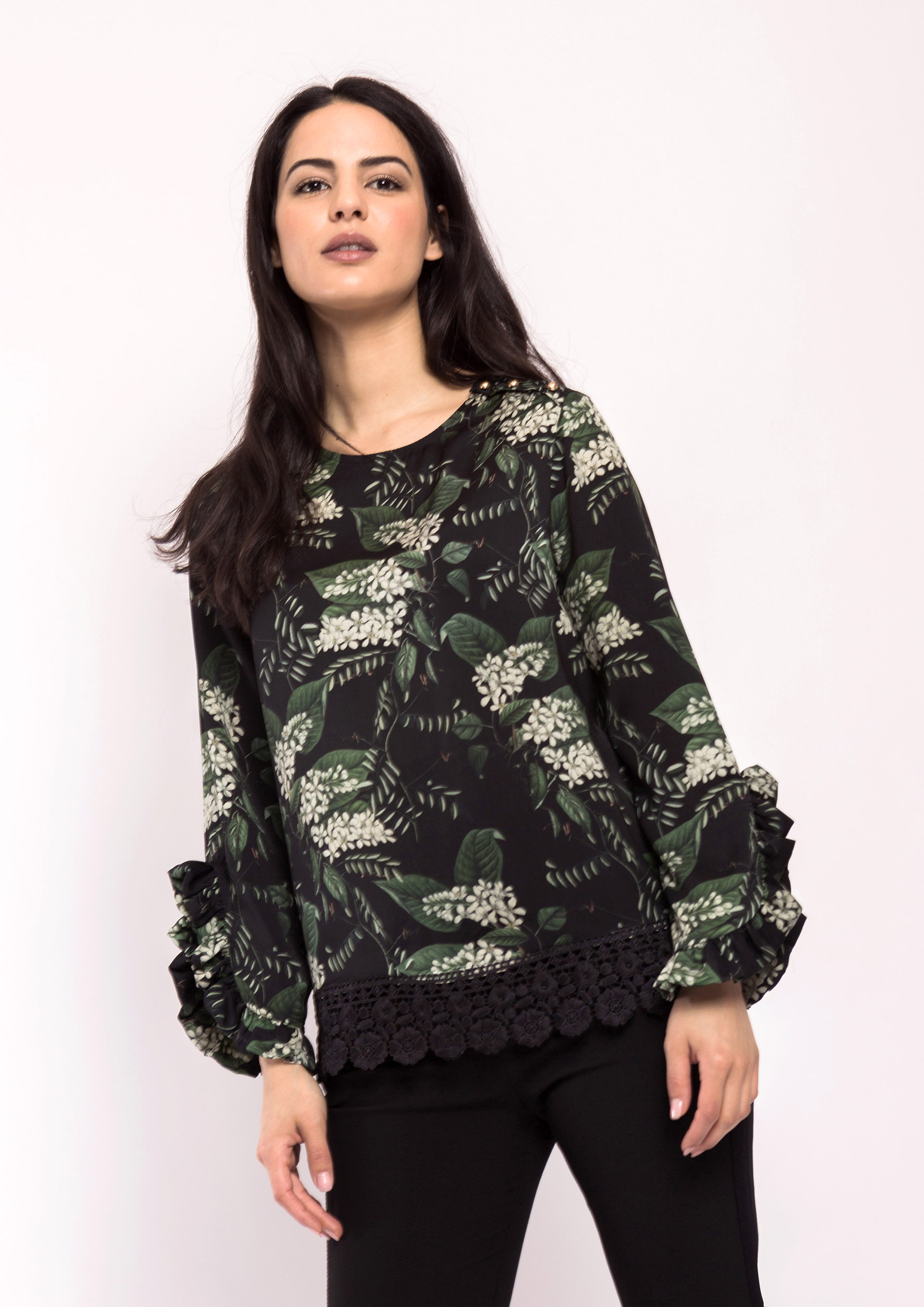 Green print round neck blouse