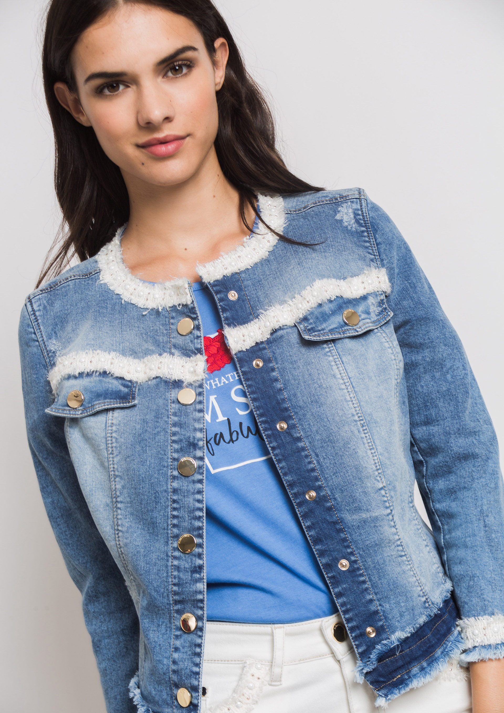 Short denim jacket
