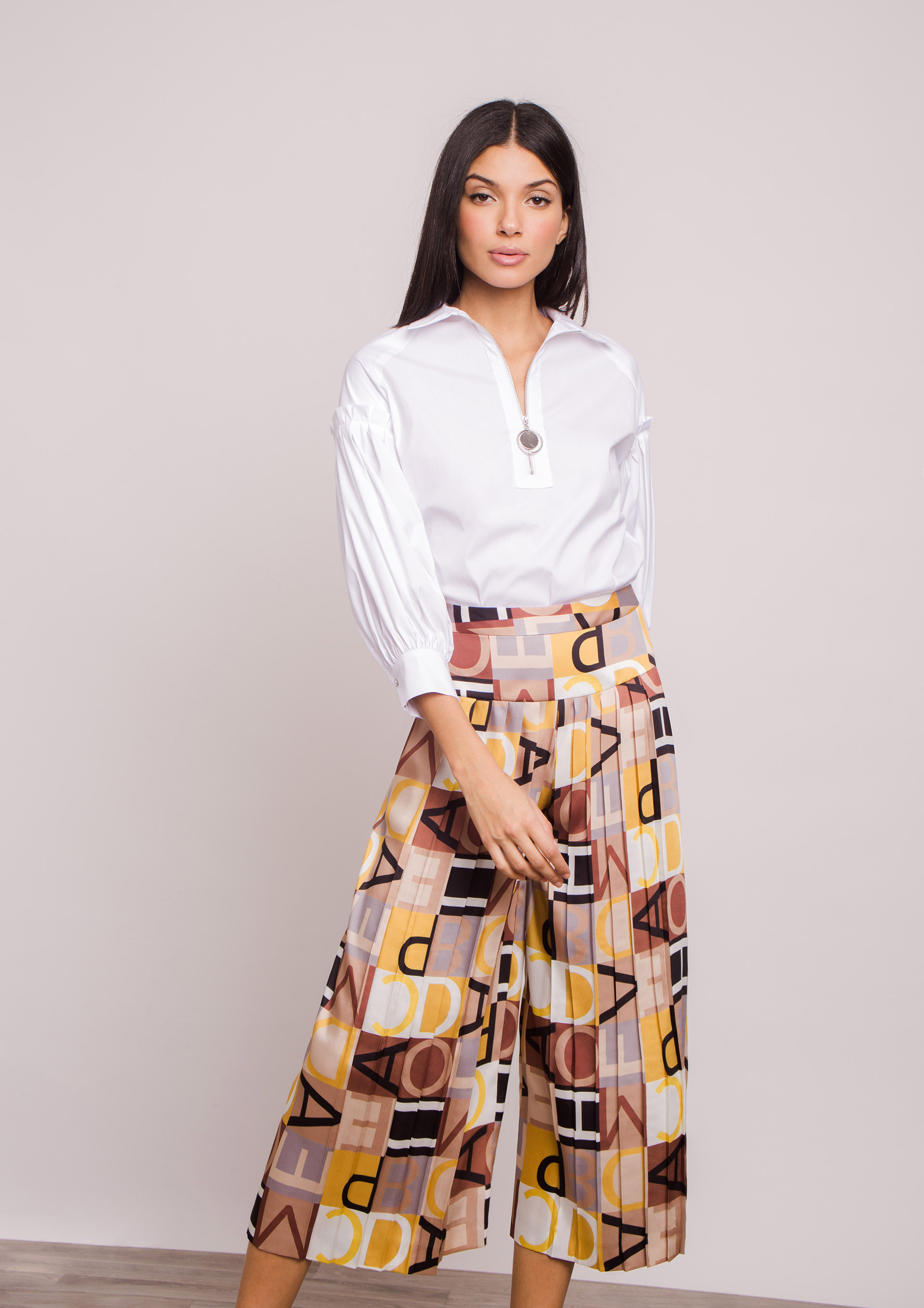Letter print trouser-skirt.