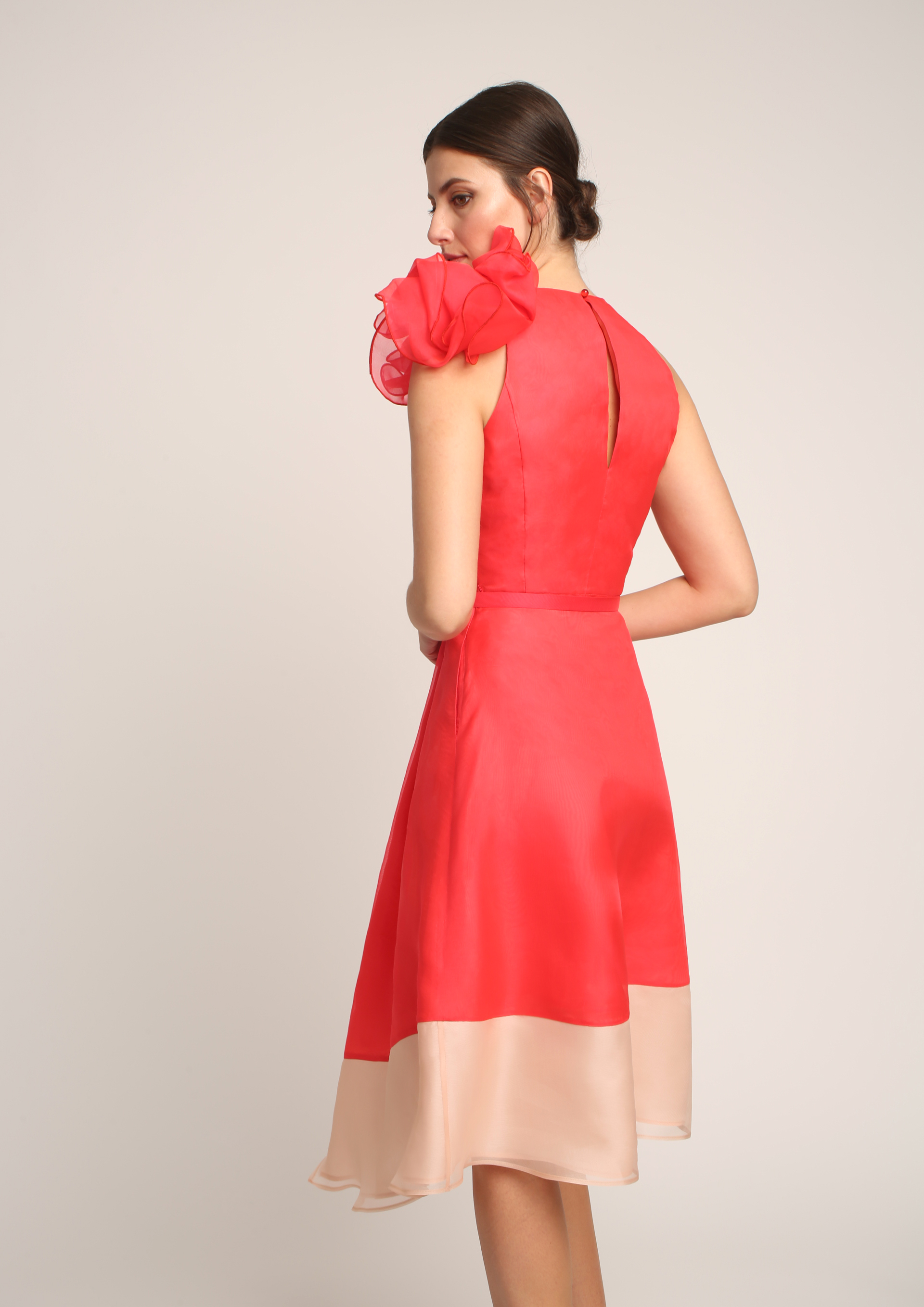 Cocktail dress in coral