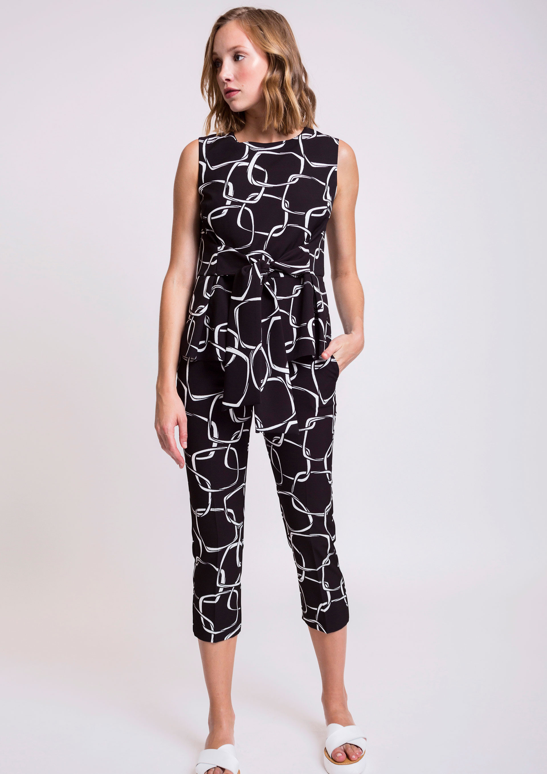 black patterned pants outfit