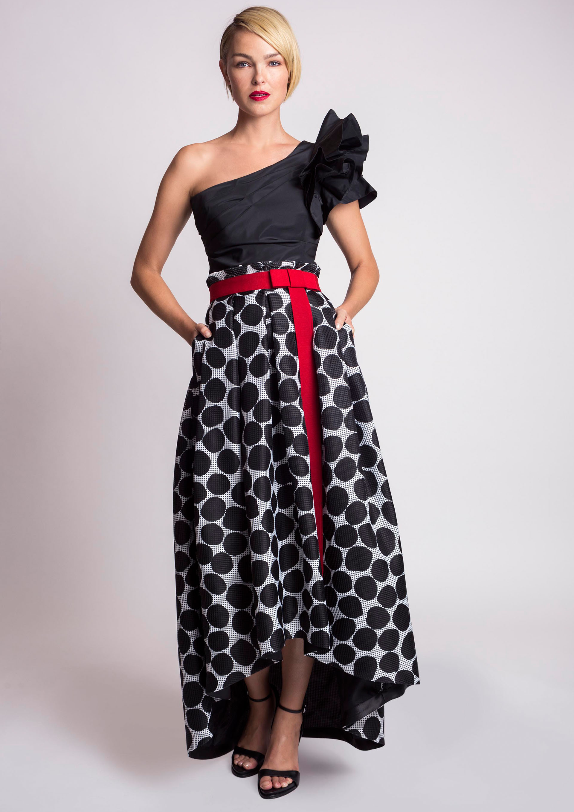 long polka dot skirt outfit