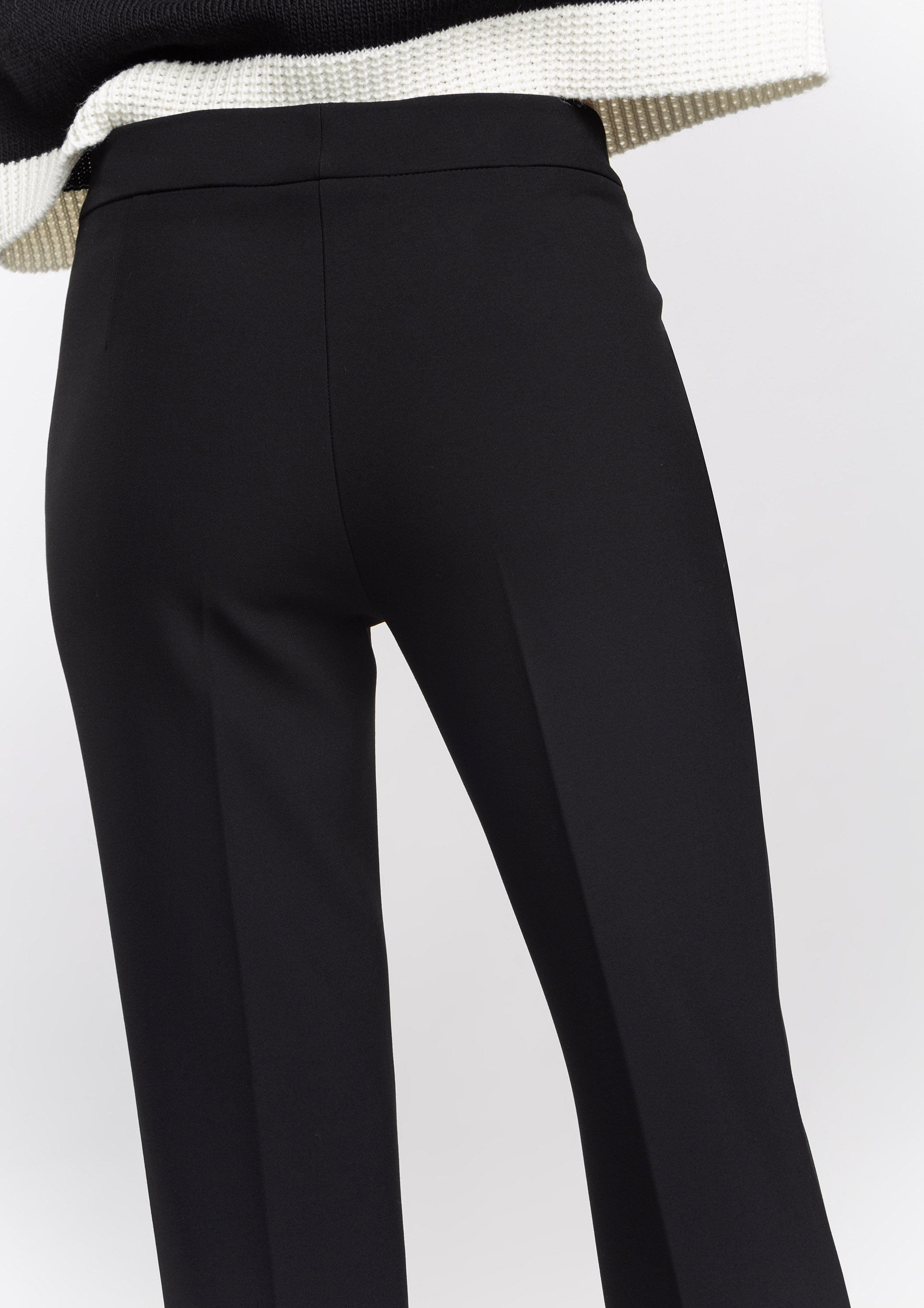 Pantalón negro