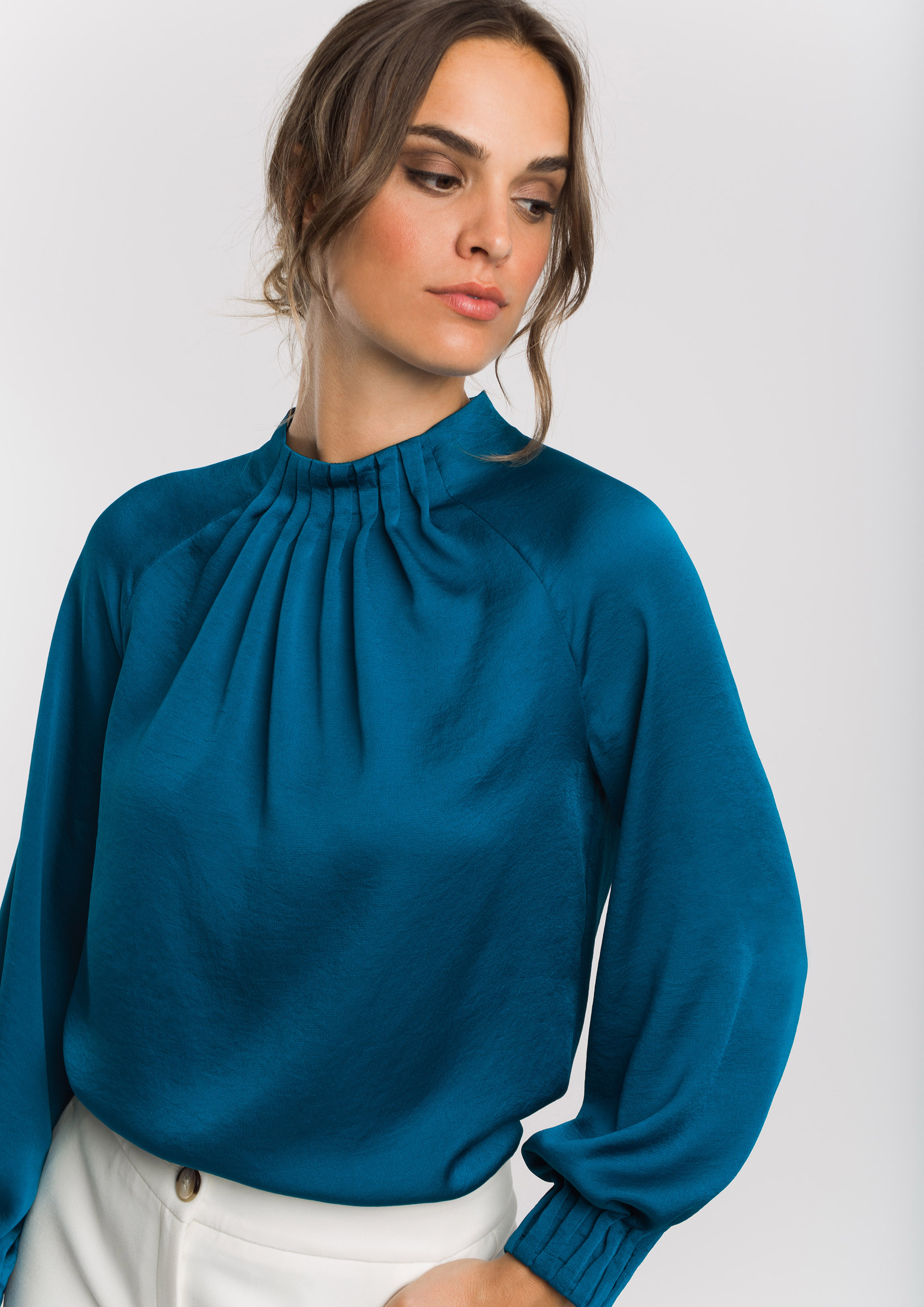 Blusa azul fluida