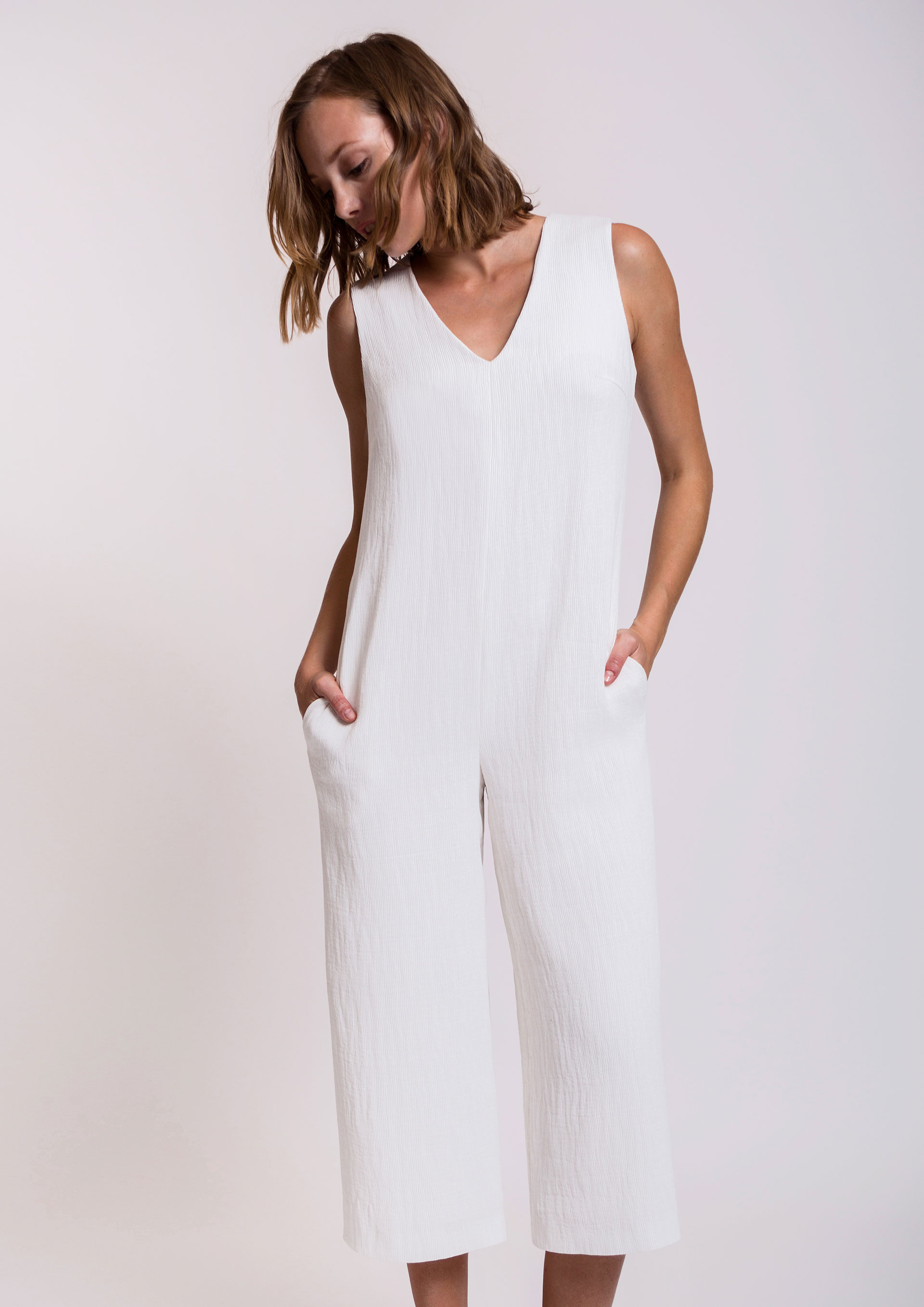 Vneck jumpsuit in ecru