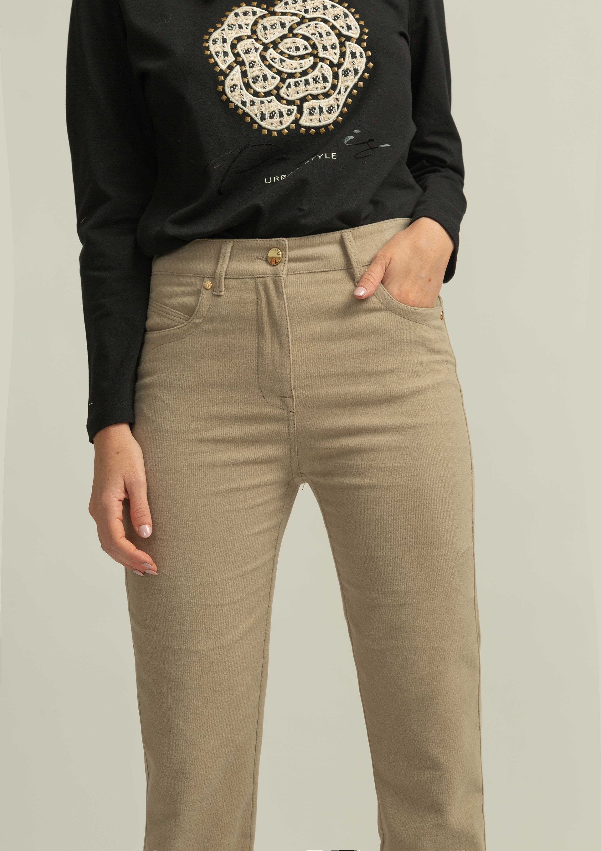 Pantalon entallado sales