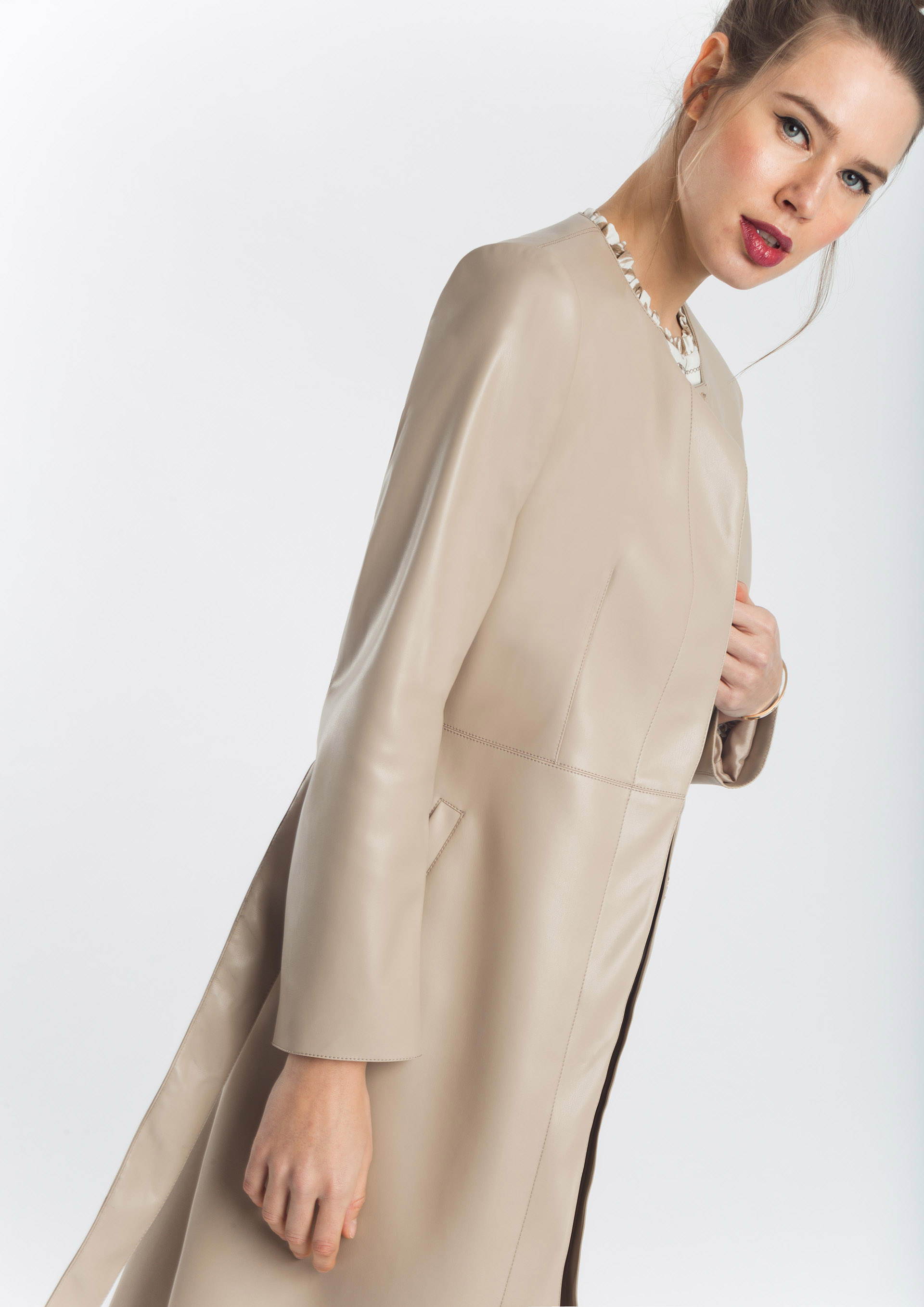 Chaqueta shop polipiel beige
