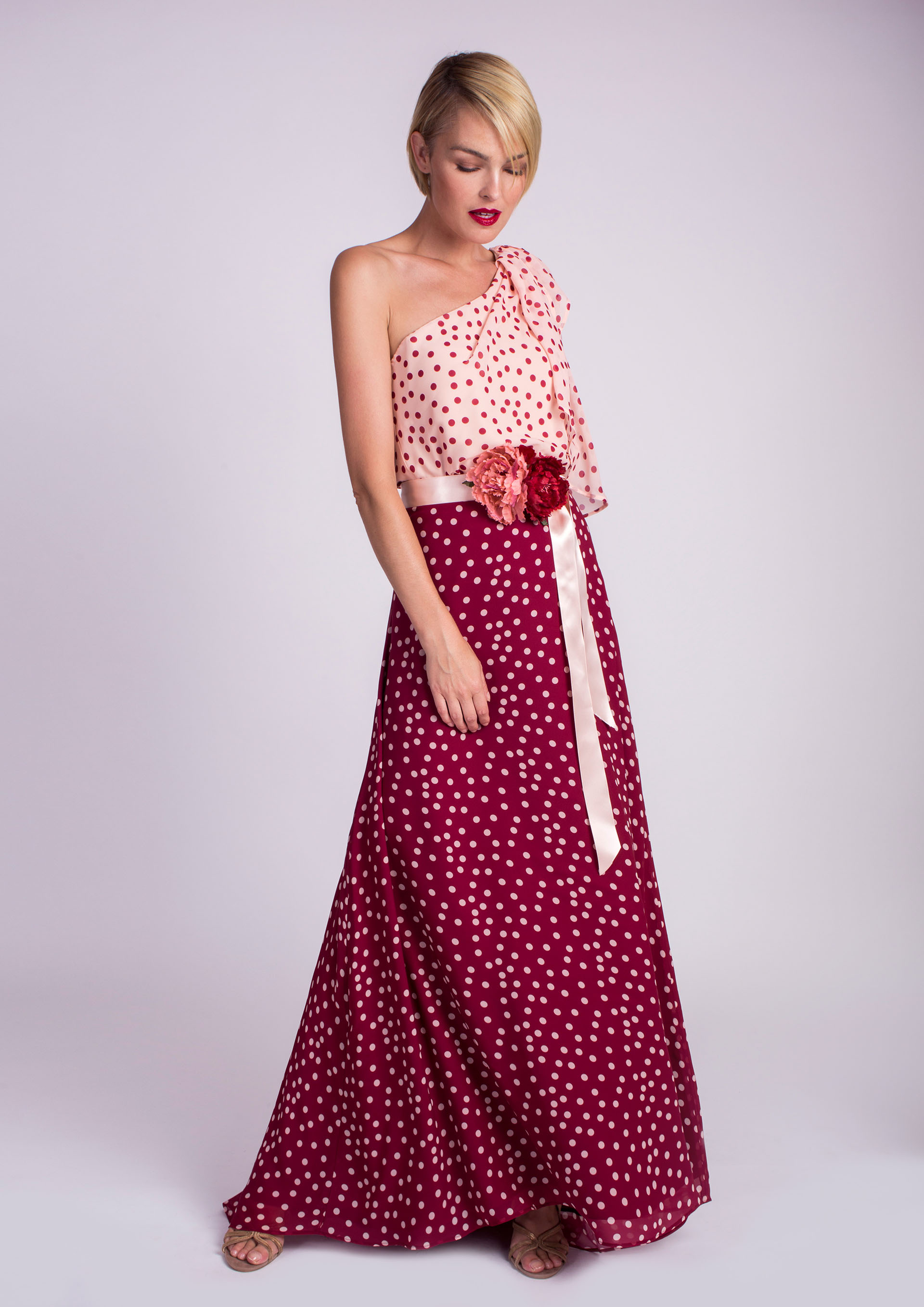 long polka dot skirt outfit