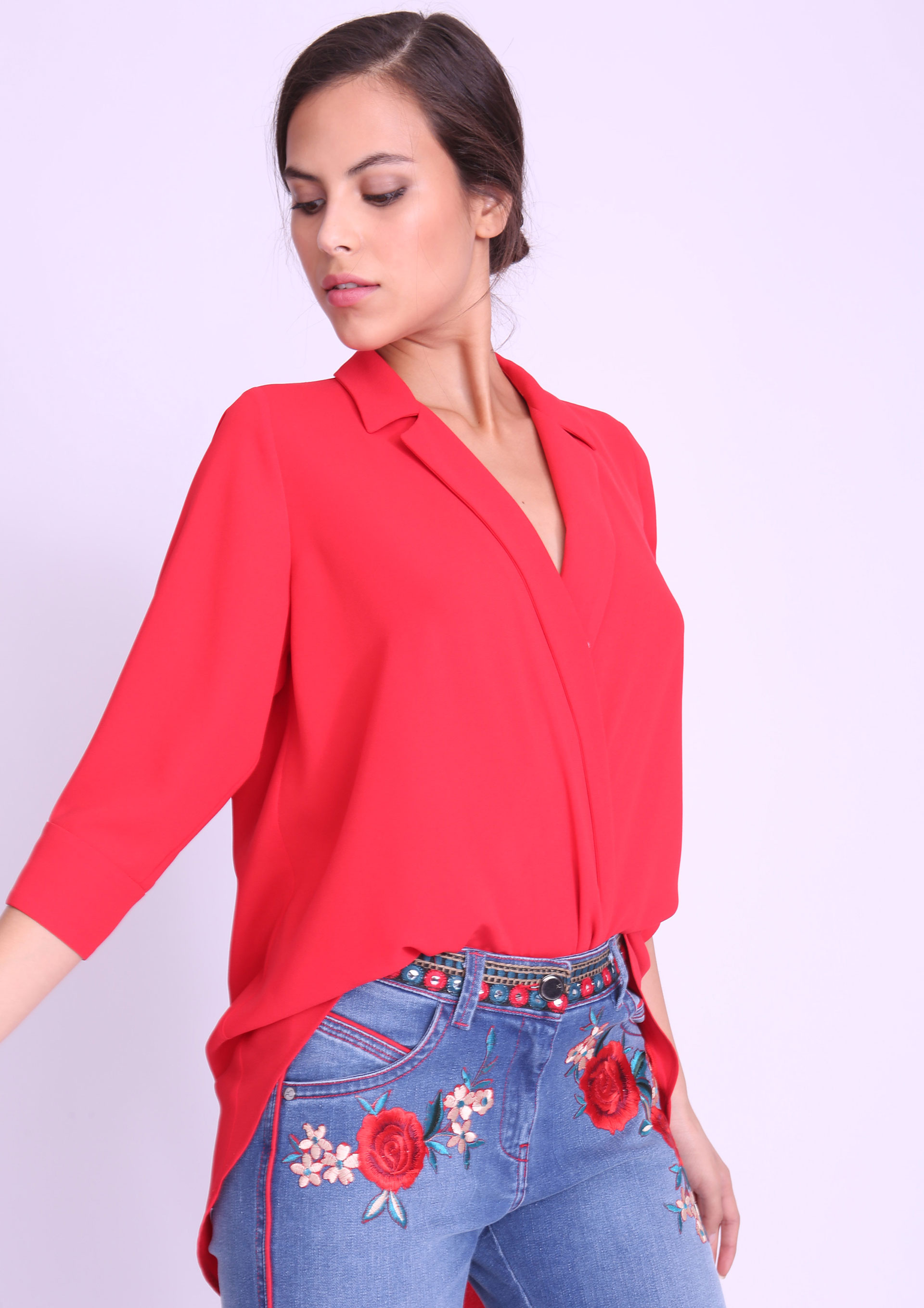 18-1 1 Blusa roja