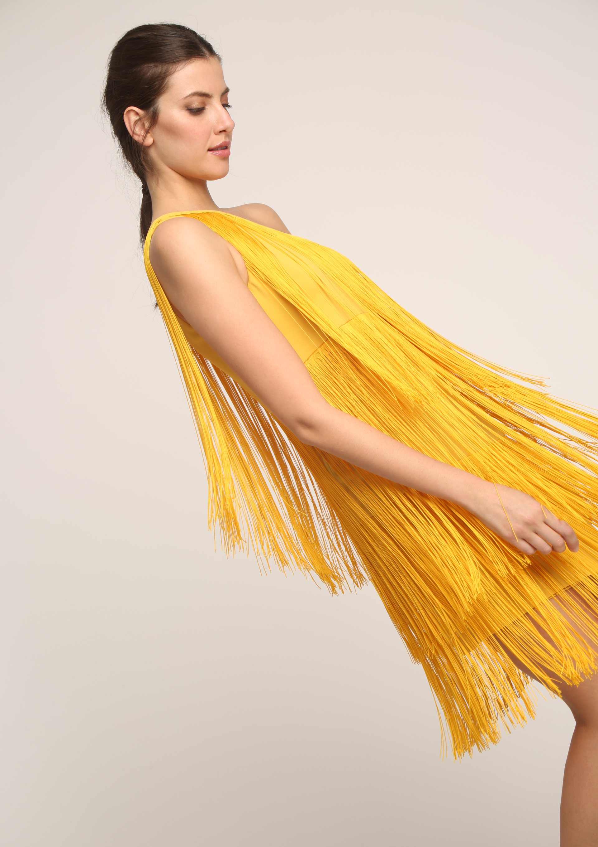 Vestido amarillo flecos cheap