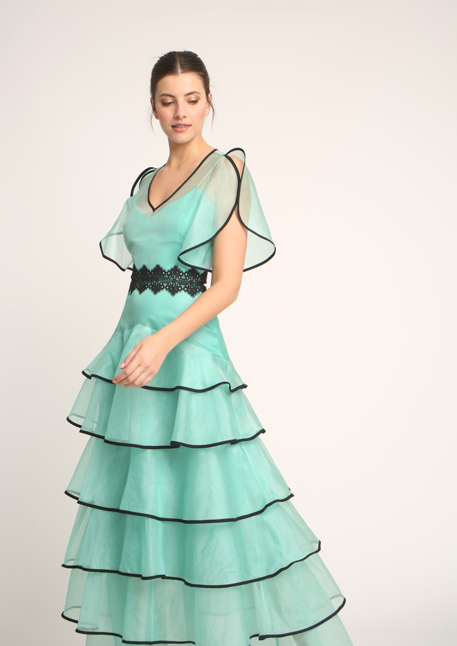Vestido largo de organza verde agua