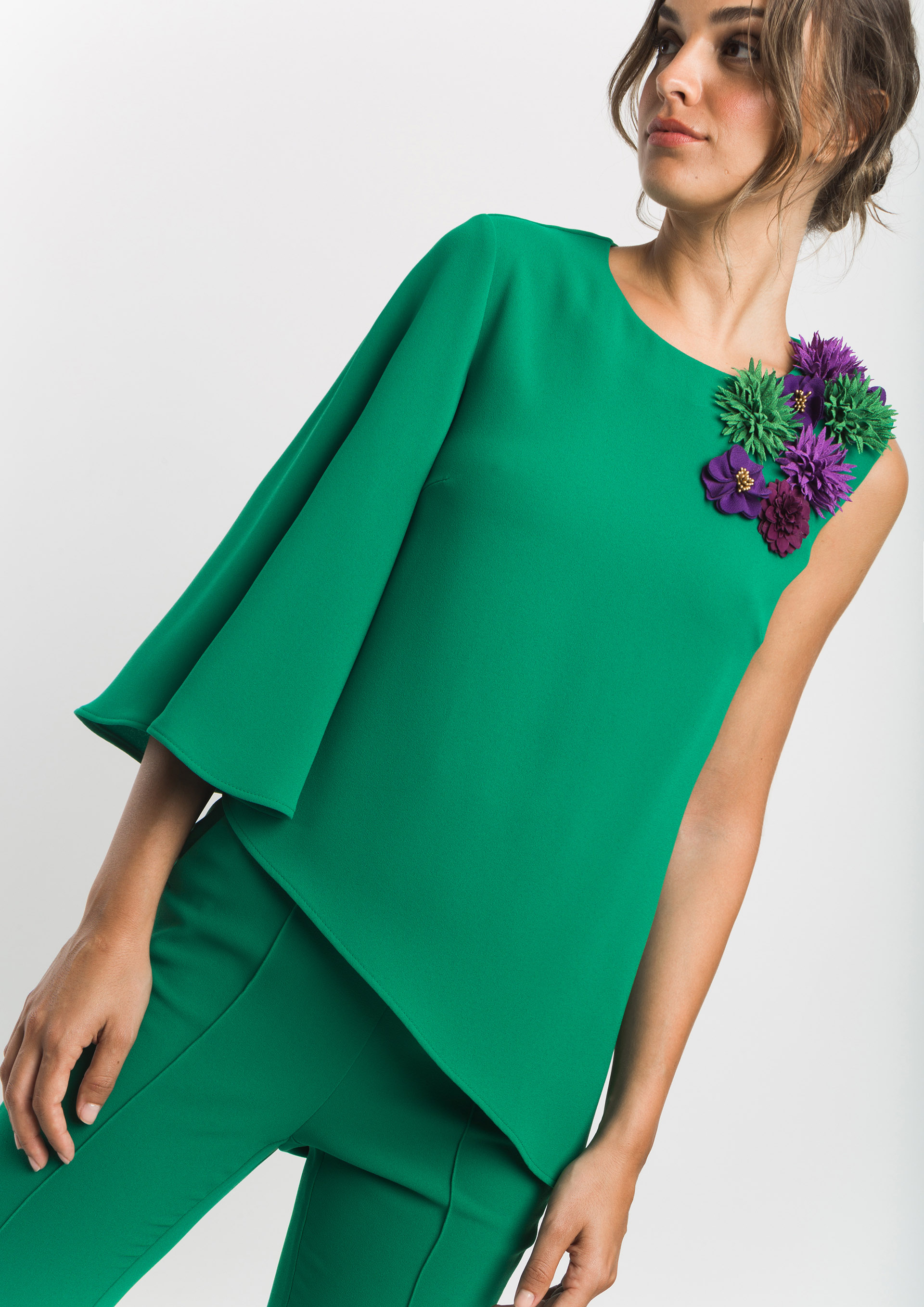 Blusa de fiesta en verde