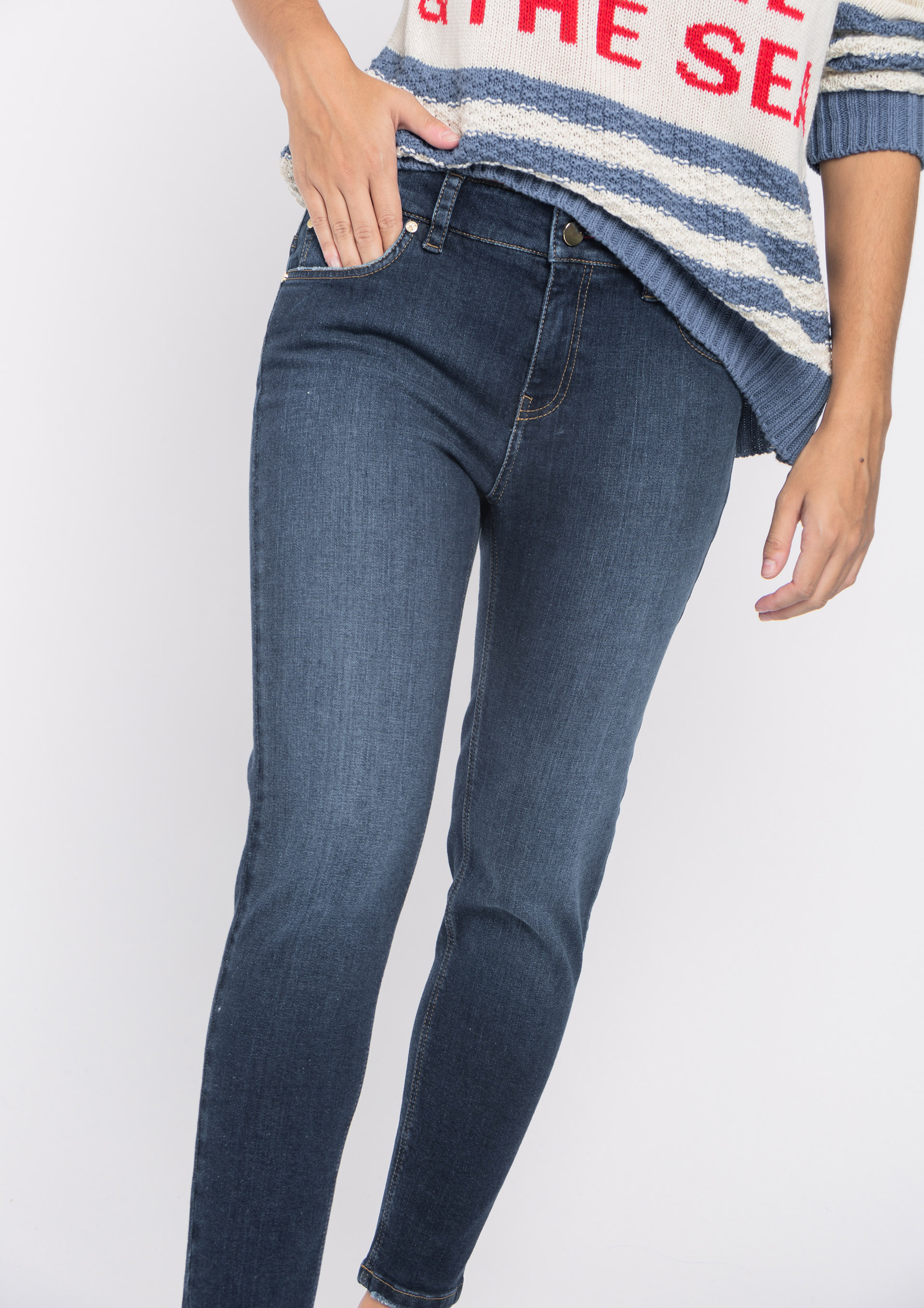 Jeans bajo on sale desflecado