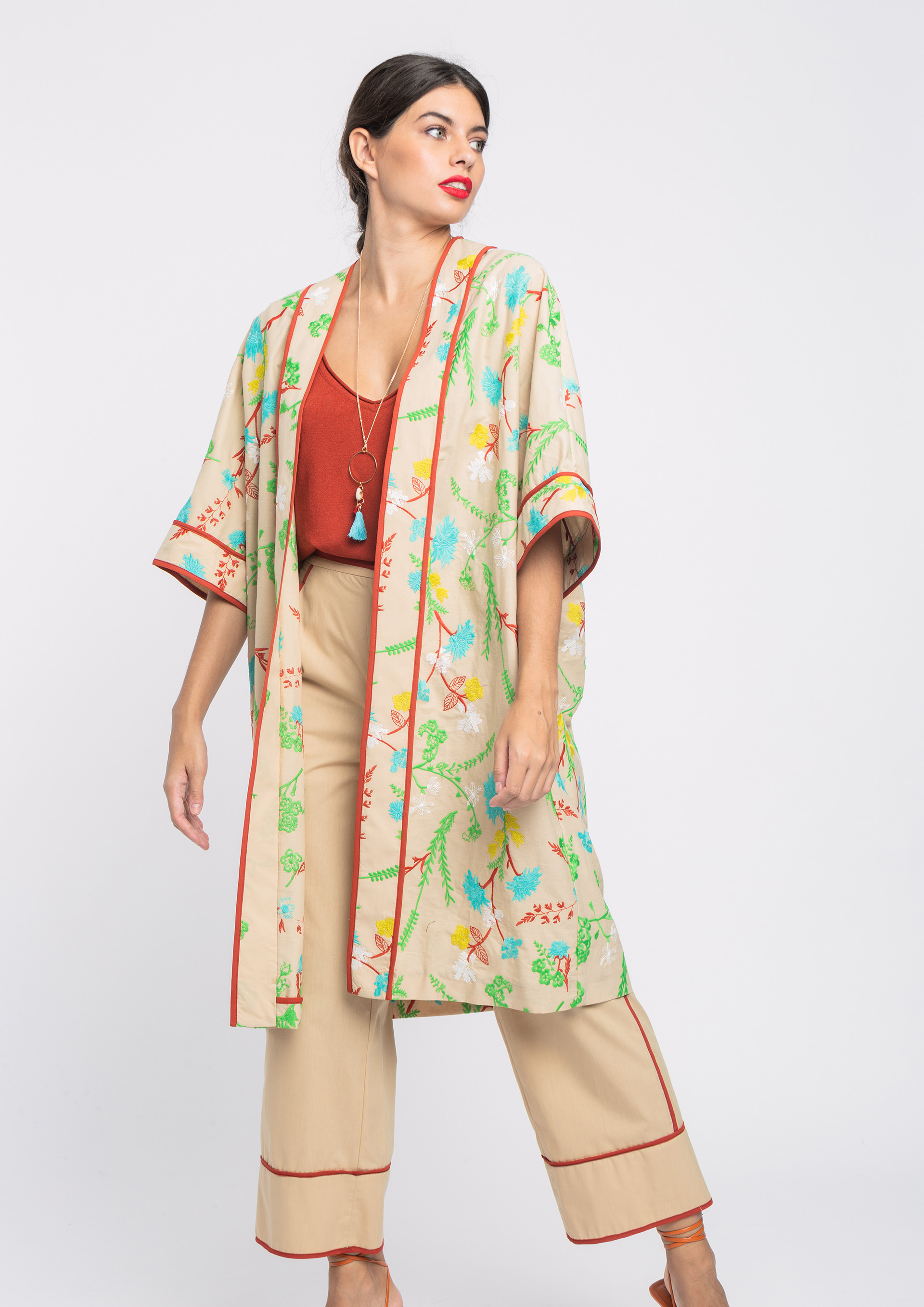 Fonética Cadena siguiente Kimono bordado multicolor